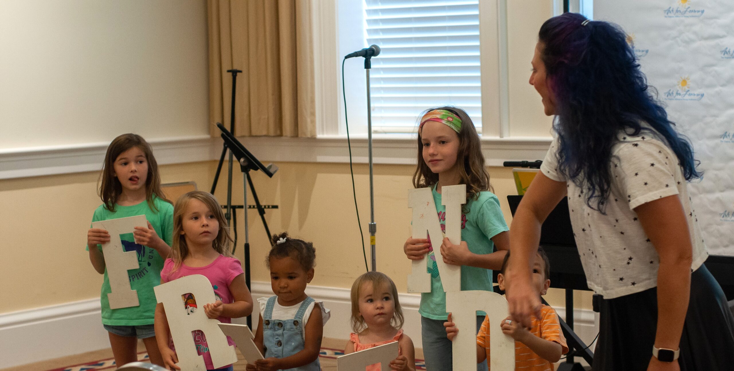 Jennifer Gammill-Art Song Duo Splash-cropped